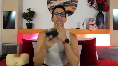 jacobdraven online show from July 18, 5:03 am