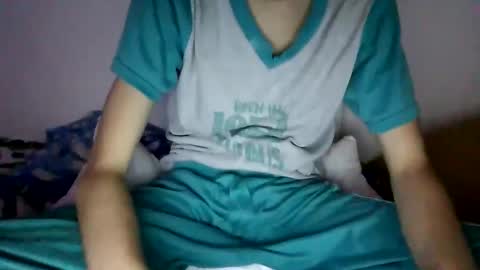 jacobhot111 online show from December 18, 1:01 am