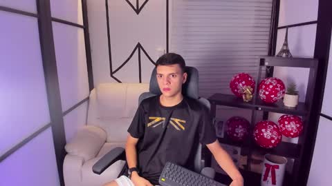 Jacob online show from February 15, 5:09 am