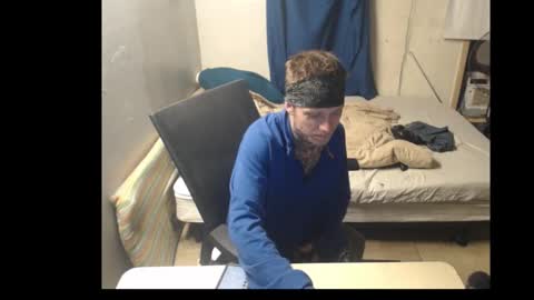 showingitoff online show from November 3, 9:24 am