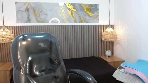 JAKE online show from November 8, 1:47 pm