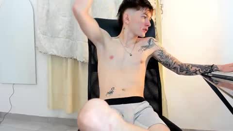 Jake online show from November 15, 10:34 pm