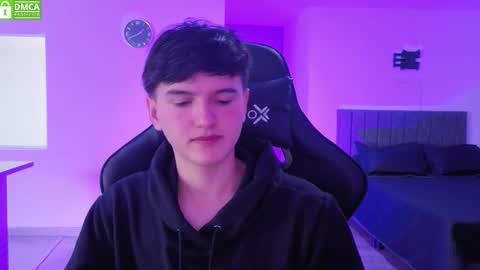 jake_spader online show from November 30, 4:20 pm