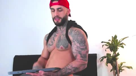 Jake Orthega online show from February 14, 5:24 am