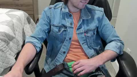 jakesnake442 online show from February 19, 4:01 am