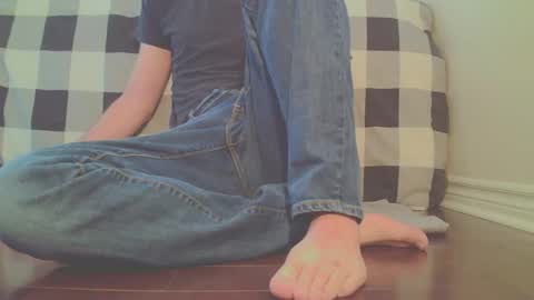 James online show from February 16, 6:39 pm