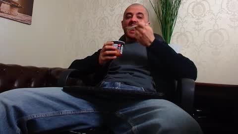 JamesMyers online show from December 19, 6:32 am