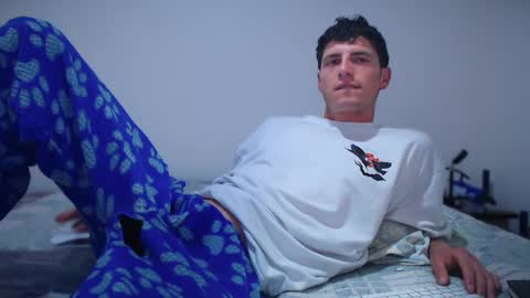 jamesss____ online show from February 10, 7:17 pm