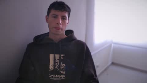 jamesss____ online show from January 16, 3:46 pm