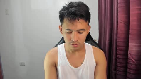 jamesthebigcockxxx online show from January 22, 12:38 pm