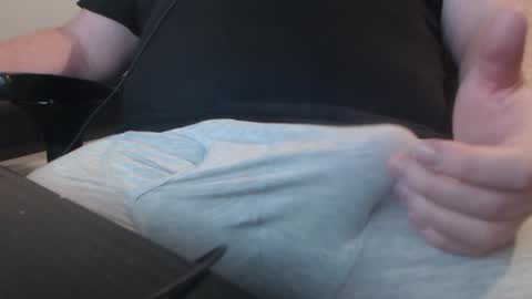 jamhawk_ online show from February 6, 12:05 pm