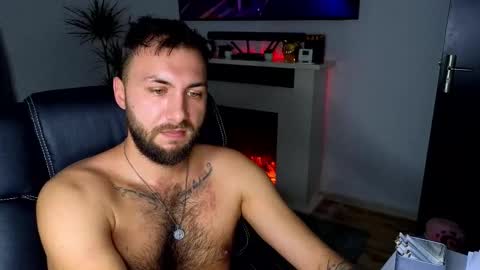 Robbie online show from November 28, 8:38 am