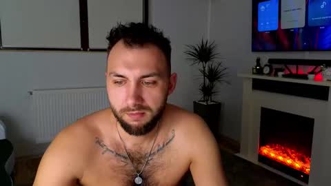 Robbie online show from November 21, 6:01 am