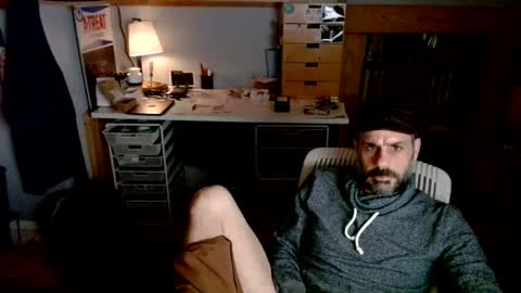 Snapshot of jareth_returns chatting on January 25, 4:56 am jareth_returns online show from January 25, 4:56 am