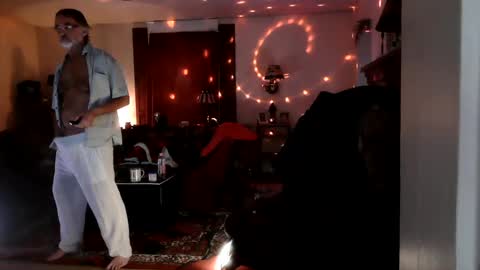 Jason online show from February 15, 7:28 pm