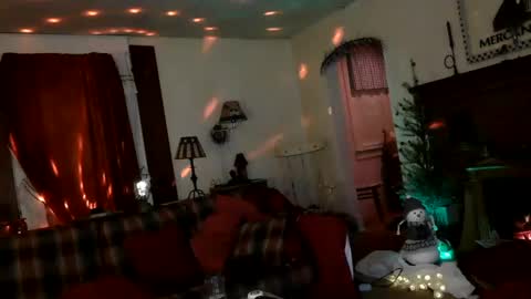 Jason online show from December 25, 8:07 am