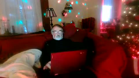 Jason online show from December 15, 9:34 pm