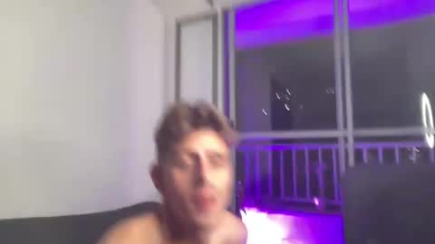 JASPER JONES online show from December 6, 9:10 am