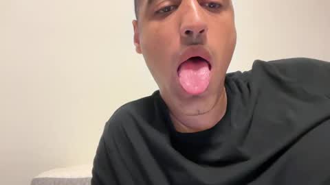 jay699510854 online show from February 8, 12:50 pm