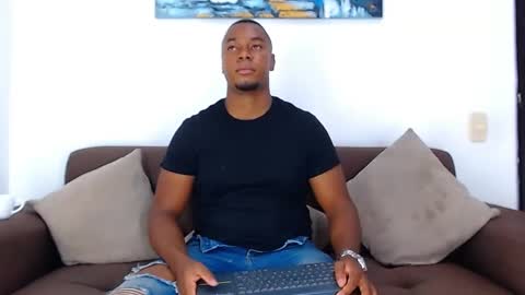 jay smit online show from December 18, 2:32 am