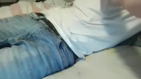 jayflgator online show from October 9, 6:07 am