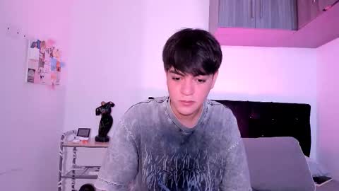 jaythomax online show from November 27, 2:26 am