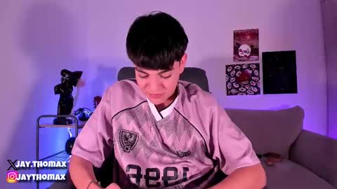 jaythomax online show from February 21, 6:48 pm