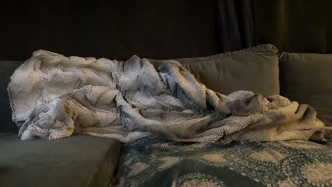 JcMax305 online show from March 13, 8:44 am