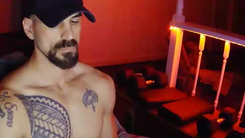 jdcornett85 online show from December 5, 1:35 am