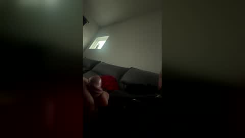 jddude167 online show from December 18, 9:44 pm