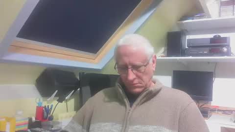 Snapshot of jdegroot7 chatting on October 31, 8:01 pm jdegroot7 online show from October 31, 8:01 pm