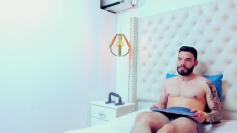 JEAN online show from April 18, 10:09 pm