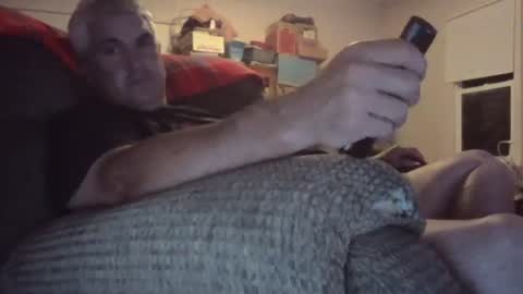 dadbody71 online show from June 28, 3:56 am