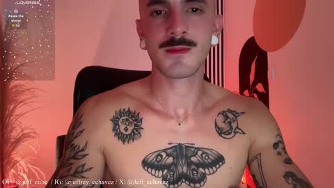 Jeff and Mugi  Independent model online show from October 16, 7:33 pm