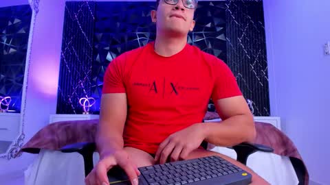 Jeff online show from December 4, 8:49 pm