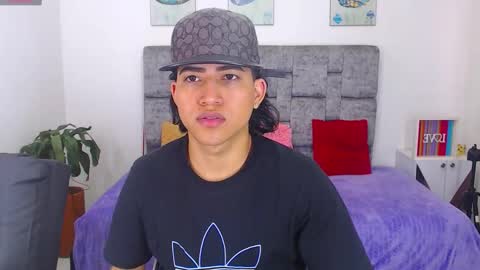 jeipyhot21_ online show from November 21, 9:14 pm