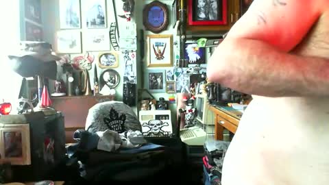 Jello9 online show from February 2, 4:00 pm