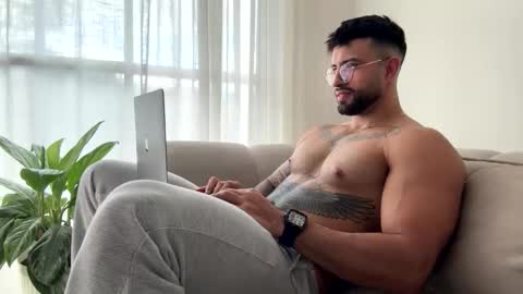 Jeremy online show from April 11, 8:12 pm