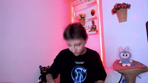 Snapshot of jeremy_salvatore_ chatting on October 27, 4:37 am jero independent model online show from October 27, 4:37 am