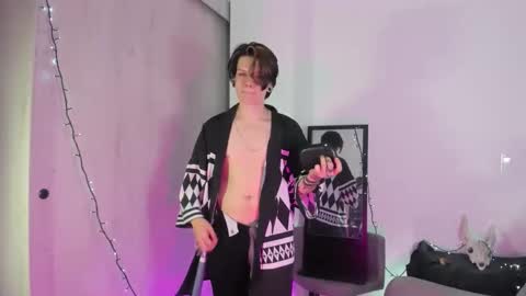 Angelo online show from December 13, 11:00 pm