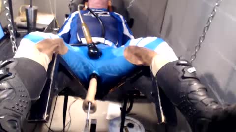 Snapshot of jerrygumby chatting on December 4, 2:42 am jerrygumby online show from December 4, 2:42 am