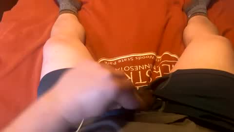 Snapshot of jerswill chatting on December 9, 9:22 pm Jeremys room chill and puff one enjoy online show from December 9, 9:22 pm