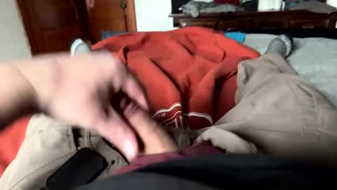 Snapshot of jerswill chatting on December 13, 8:58 pm Jeremys room chill and puff one enjoy online show from December 13, 8:58 pm