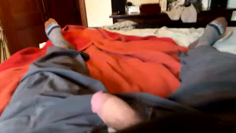 Jeremys room chill and puff one enjoy online show from October 31, 8:45 pm