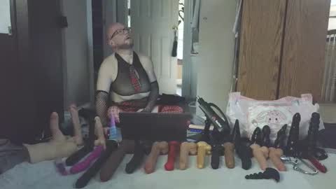 Nasty Cumslut online show from November 2, 3:16 pm