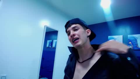 Jheampiero online show from September 19, 2:06 pm