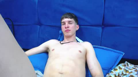 Jheampiero online show from September 10, 3:43 pm