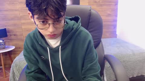 Jhoel online show from January 9, 12:30 pm