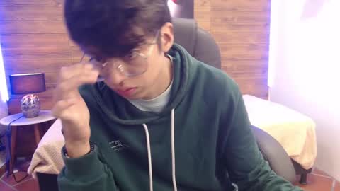 Jhoel online show from February 26, 12:58 pm