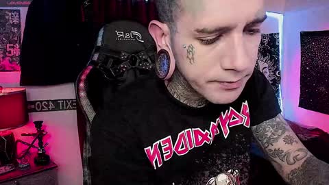 jhonny_ackerman online show from December 8, 2:28 am